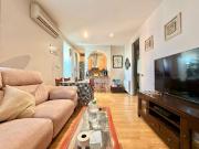 Piso en venta en calle De Sardenya, Barcelona, de 62 m²...