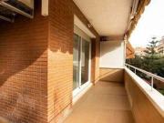 Piso en venta en calle De Sardenya, Barcelona, de 90 m²...