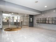 Piso en venta en calle De Sepúlveda, Barcelona, de 53 m²...