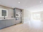 Piso en venta en calle De Torns, Barcelona, de 88 m² 3...