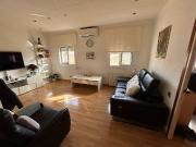 Piso en venta en calle De Travau, Barcelona, de 63 m² 2...