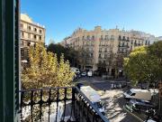 Piso en venta en calle De València, Barcelona, de 75 m²...