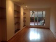 Piso en venta en calle Del Comte D'urgell,...