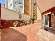 Piso en venta en calle Del Comte D'urgell,...