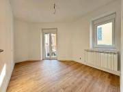 Piso en venta en calle Del Freser, Barcelona, de 78 m² 2...