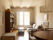 Piso en venta en calle Del Vallespir, Barcelona, de 49...