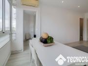 Piso en venta en calle Dels Almogàvers, Barcelona, de 61...