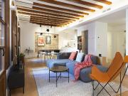 Piso en venta en calle Dels Banys Nous, Barcelona, de 69...