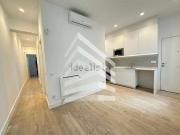 Piso en venta en calle D'en Botella, Barcelona, de...