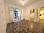 Piso en venta en calle D'en Rosic, Barcelona, de 82...