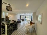 Piso en venta en calle D'espinoi, Barcelona, de 90...