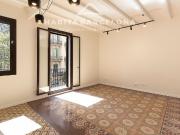 Piso en venta en calle Gran de Gràcia, Barcelona, de 106...