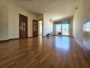 Piso en venta en calle Gran de Gràcia, Barcelona, de 75...