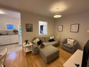 Piso en venta en calle Gran de Gràcia, Barcelona, de 77...