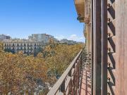 Piso en venta en calle Gran Via de Les Corts Catalanes,...