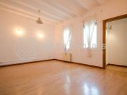 Piso en venta en calle Joaquín Costa, Barcelona, de 79...