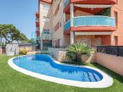 Piso en venta en calle Llobregat, Cambrils, de 62 m² 2...