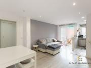 Piso en venta en calle Rosselló, Badalona, de 57 m² 3...