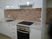 Piso en venta en calle Tortosa, Badalona, de 55 m² 3...
