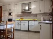 Piso en venta en Cangas, Darbo. Pisos.