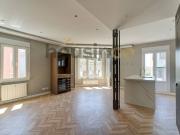 Piso en Venta en Castellana