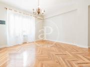 Piso en Venta en Castellana