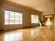 Piso en Venta en Castellana