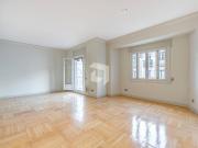 Piso en Venta en Castellana