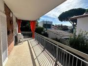 Piso en venta en Castelldefels, de 61 m² 2 habitaciones...