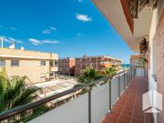 Piso en venta en Castelldefels, Lluminetes. Piso...