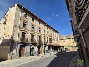 Piso en venta en Cervera del Río Alhama. Amplio y...