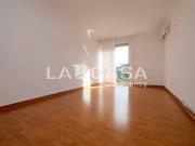 Piso en Venta en Ciutat Meridiana