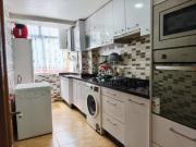 Piso en venta en Colonia Requena 03014