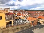 Piso en venta en Coria. EDIFICIO CON 2 PISOS Y COCHERA...