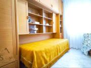 Piso en venta en Cornellà de Llobregat, Sant Ildefons....