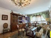 Piso en venta en Cuenca, Centro. Piso con garaje en...