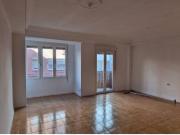 Piso en venta en Delicias 50017