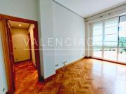Piso en venta en Donostia San Sebastián, Área Romántica....