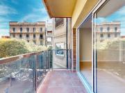 Piso en Venta en El Camp de l'Arpa del Clot