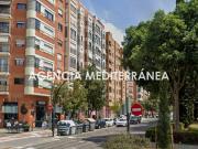 Piso en Venta en En Corts Doctor Waksman