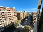 Piso en Venta en Ensanche Diputación