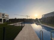 Piso en venta en Estepona, Guadalobón. Pisos.