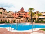 Piso en venta en Estepona, Nueva Atalaya. Piso en venta...