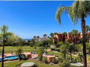 Piso en venta en Estepona, La Concha Resina Golf....