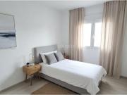 Piso en venta en Estepona, Zona Calvario. Piso reformado...