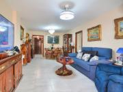 Piso en venta en Fuengirola, Centro ciudad. Amplio piso...