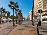 Piso en venta en Fuengirola, Puerto Deportivo. EN...