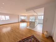 Piso en venta en Gandia, Centro Histórico. Elegancia y...