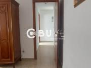 Piso en venta en Gandia, Corea. Piso amplio con balcón y...