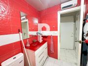 Piso en venta en Gavà, Passeig Maragall. ACOGEDOR BAJOS...